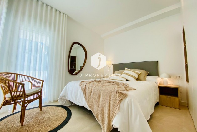 Obra nueva - Bungalow -
Pilar de la Horadada - pueblo