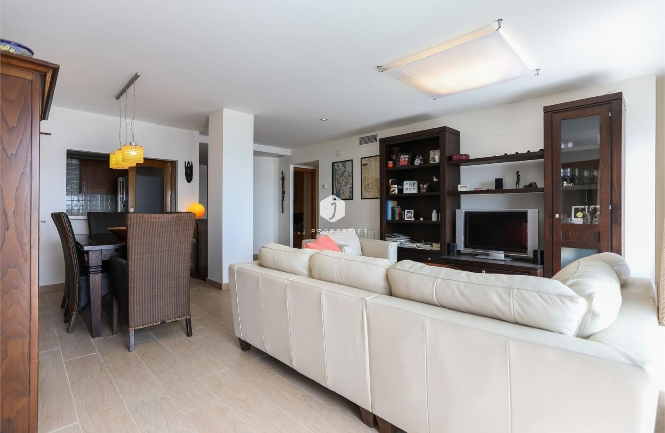 Segunda mano - Apartamento / piso -
Torrevieja - Playa de los locos