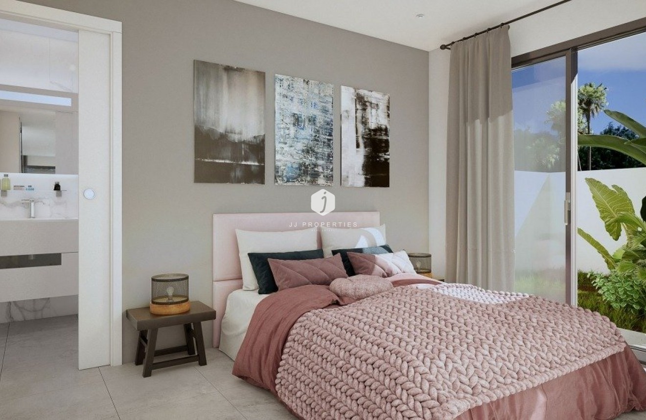 Obra nueva - Chalet -
Daya Nueva