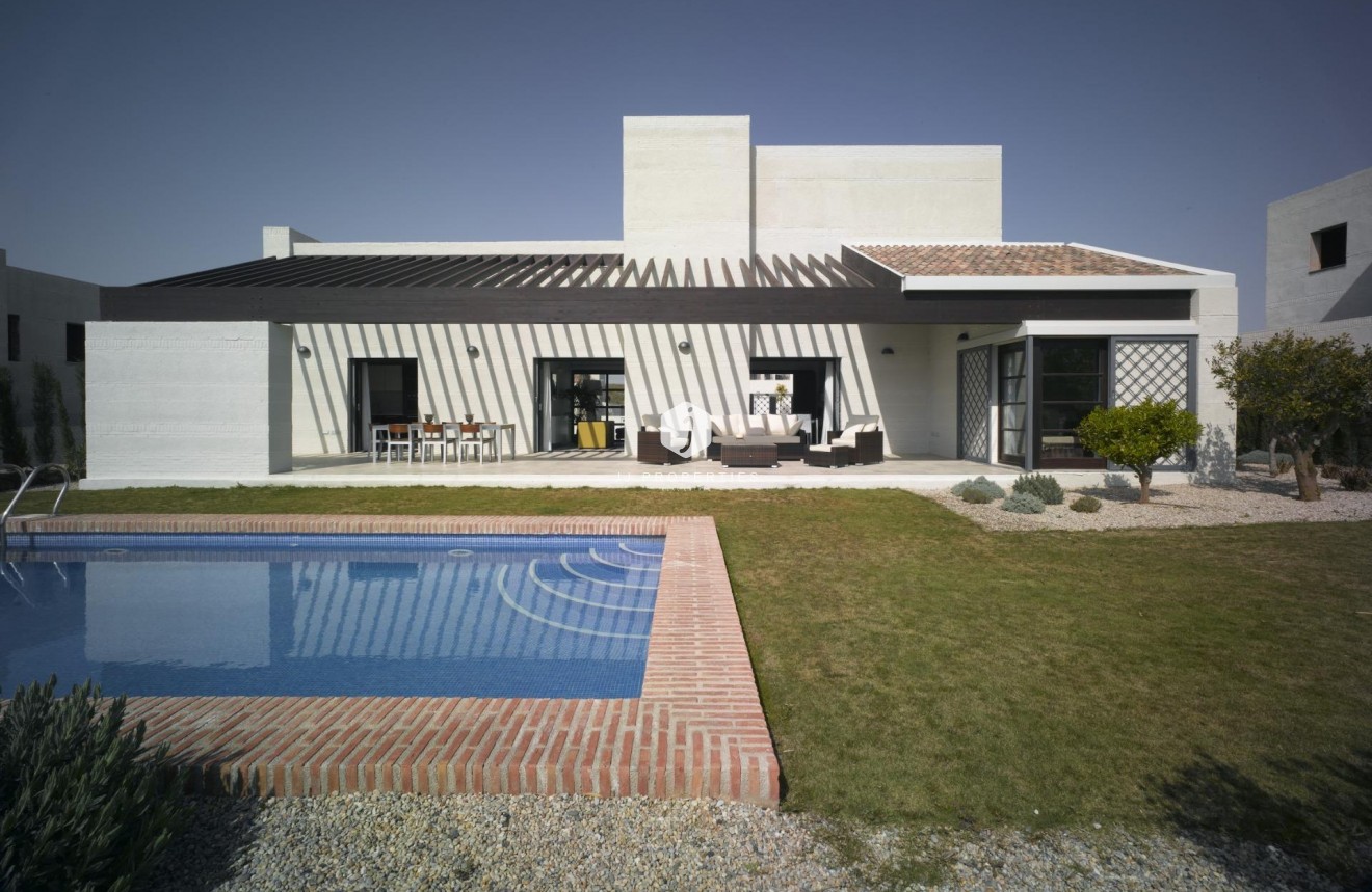 Obra nueva - Villa -
Sucina - Peraleja Golf