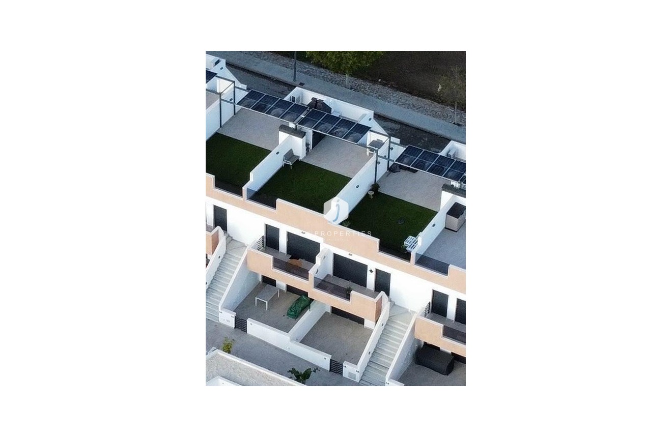 Obra nueva - Bungalow -
Pilar de la Horadada - pueblo