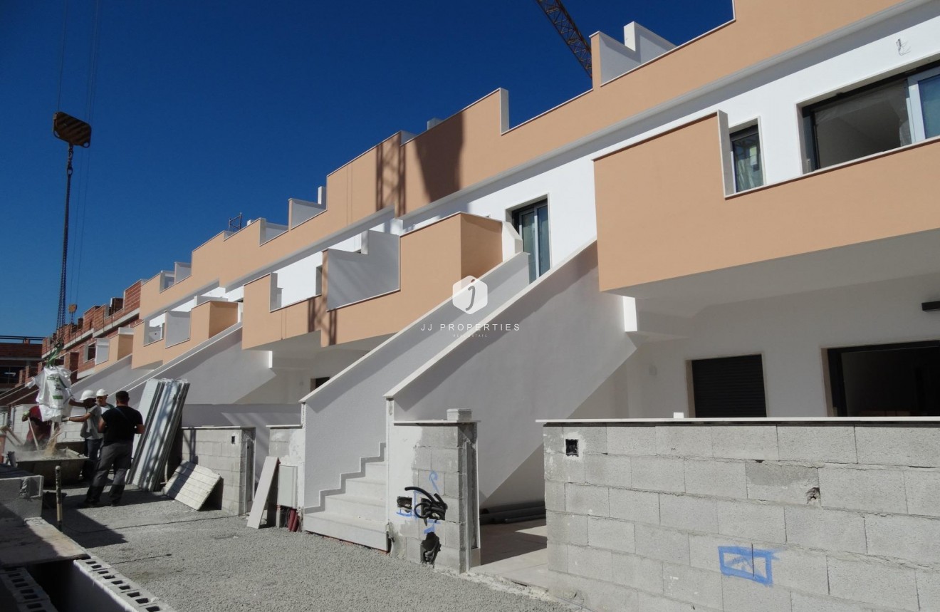 Obra nueva - Bungalow -
Pilar de la Horadada - pueblo