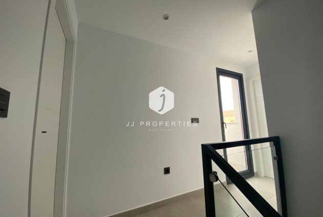 Obra nueva - Villa -
Los Alcazares - La Concha