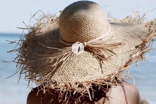 Obra nueva - Apartamento / piso -
Torrevieja - Centro