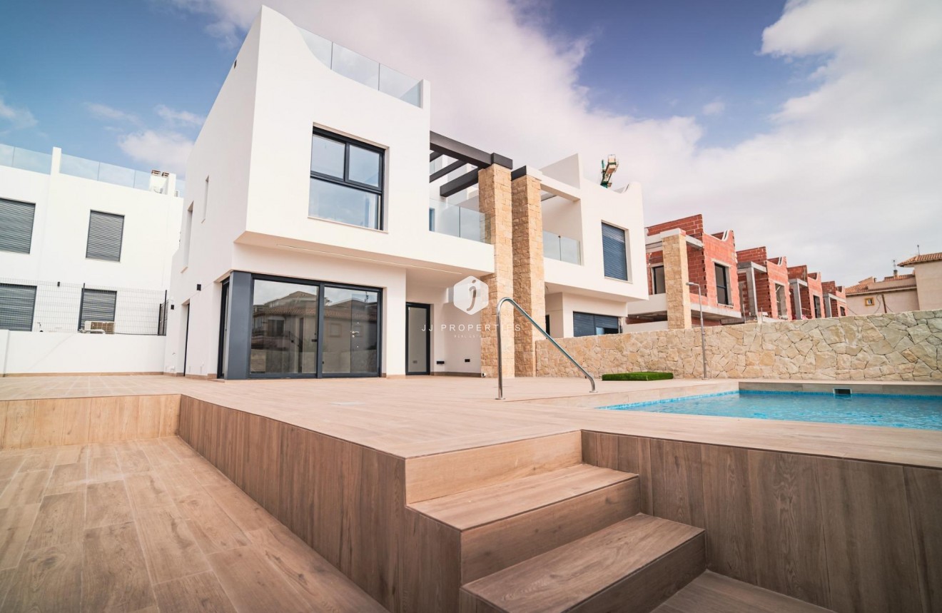 Nieuwbouw Woningen - Villa -
Orihuela Costa - Punta Prima