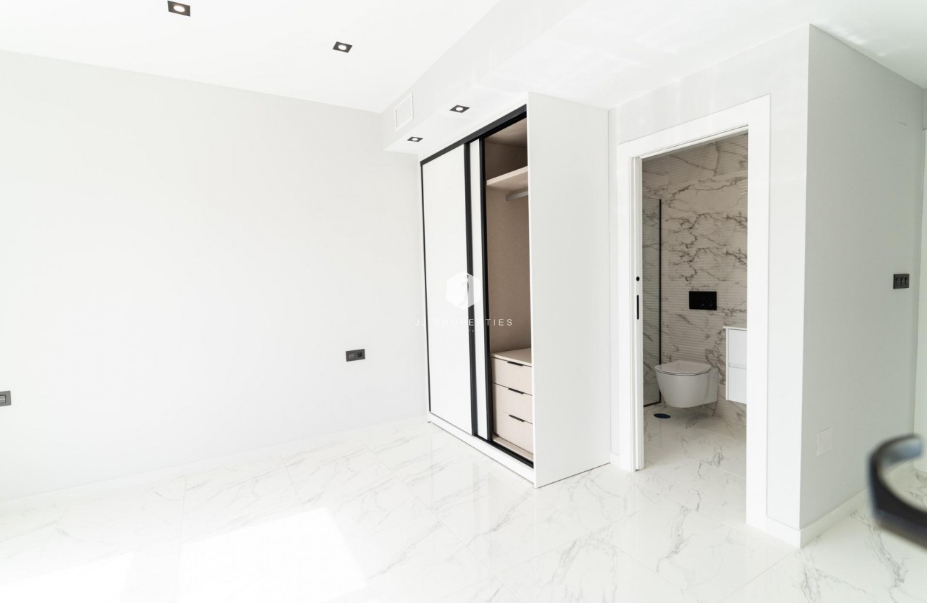 Nieuwbouw Woningen - Villa -
Orihuela Costa - Punta Prima