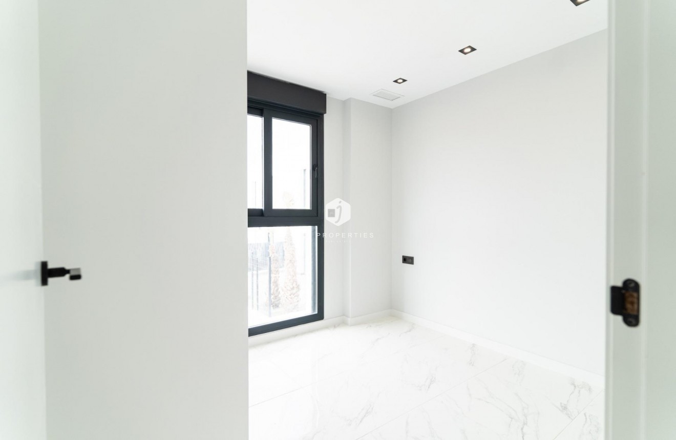 Nieuwbouw Woningen - Villa -
Orihuela Costa - Punta Prima