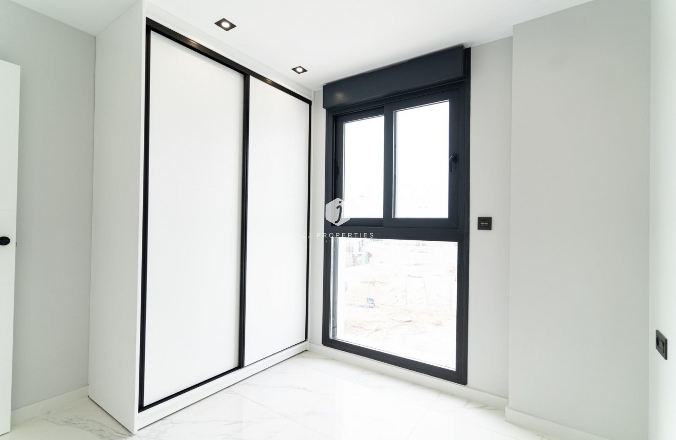 Nieuwbouw Woningen - Villa -
Orihuela Costa - Punta Prima