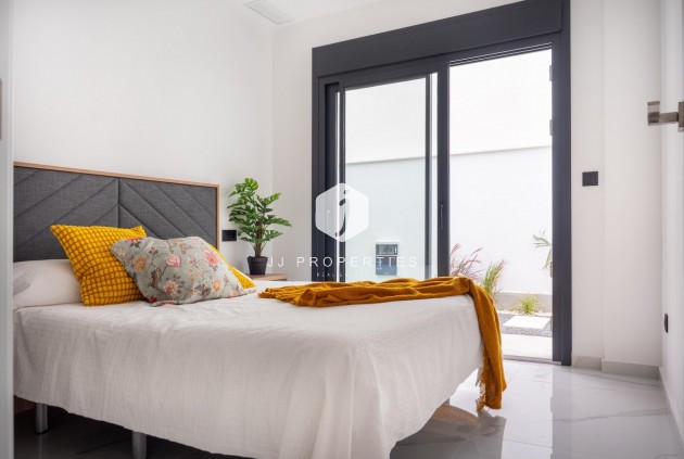 Neue Gebäude - Villa -
San Pedro del Pinatar - San Pedro Del Pinatar