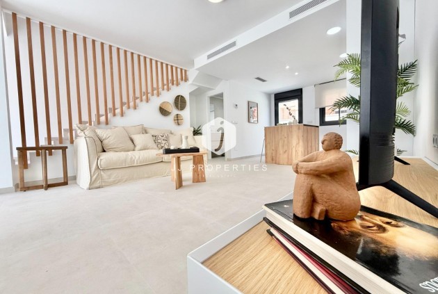 Obra nueva - Chalet -
Cox - San Fernando