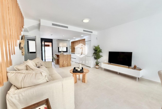 Obra nueva - Chalet -
Cox - San Fernando