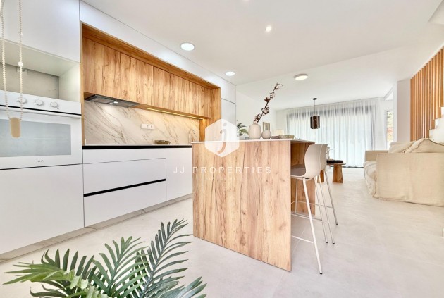 Obra nueva - Chalet -
Cox - San Fernando