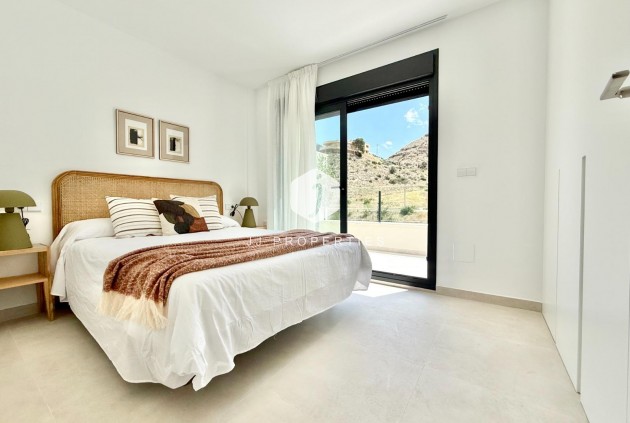 Obra nueva - Chalet -
Cox - San Fernando