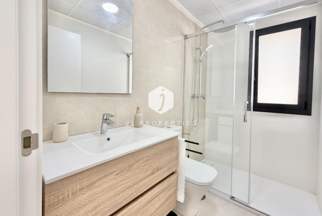 Obra nueva - Chalet -
Cox - San Fernando