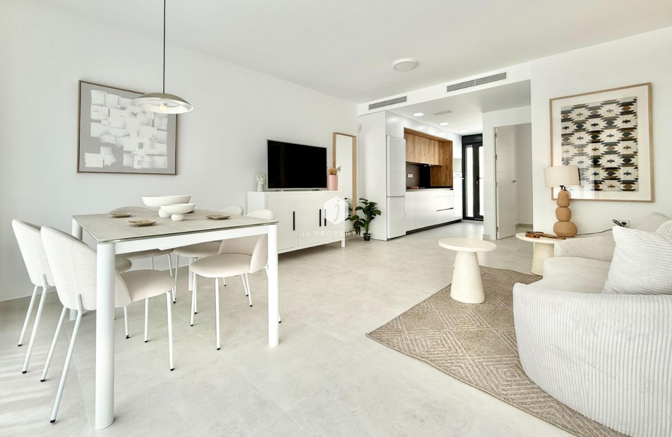 Nouvelle construction - Chalet -
Cox - San Fernando