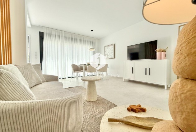 Nouvelle construction - Chalet -
Cox - San Fernando