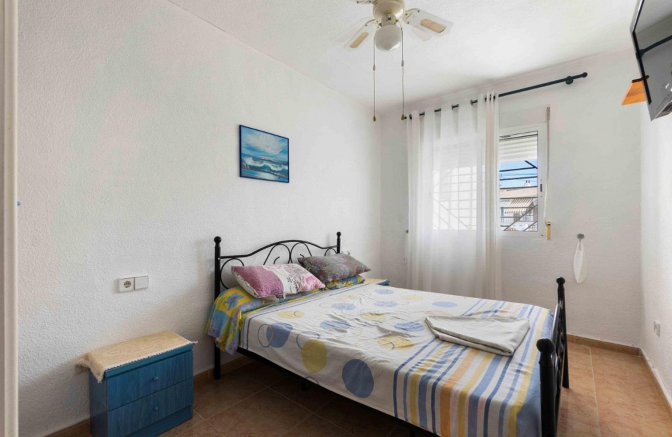 Aus zweiter Hand - Wohnung -
Torrevieja - La siesta