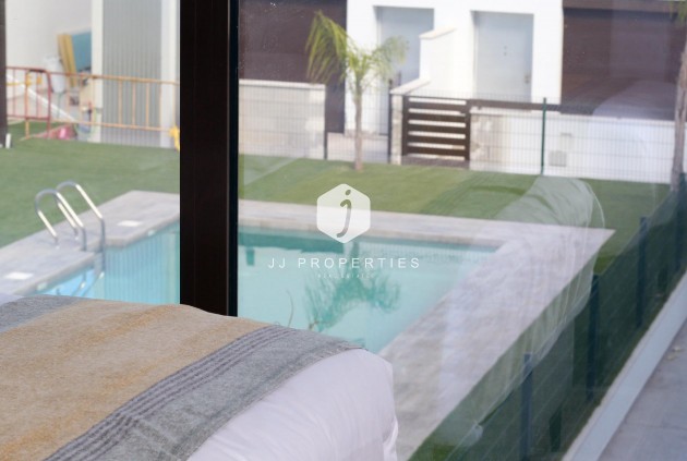 New Build - Chalet -
Pilar de la Horadada - parque Andromeda