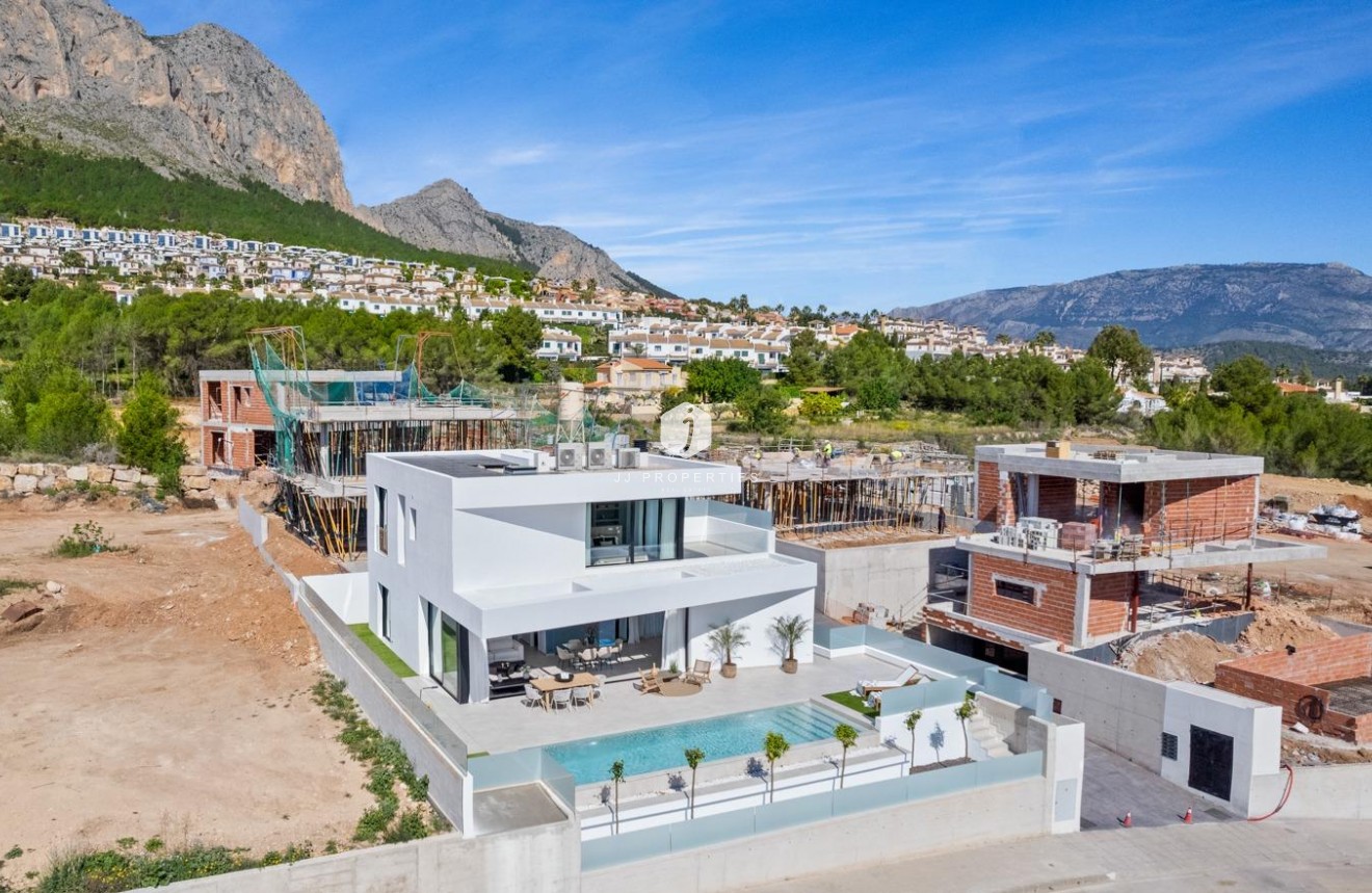 Obra nueva - Villa -
Polop - Urbanizaciones