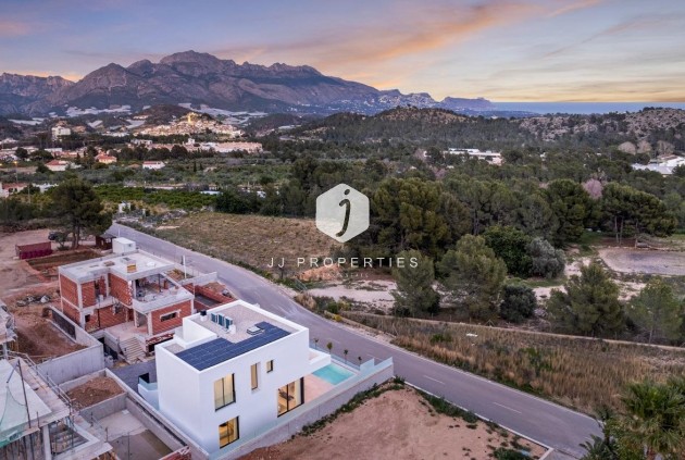 Obra nueva - Villa -
Polop - Urbanizaciones