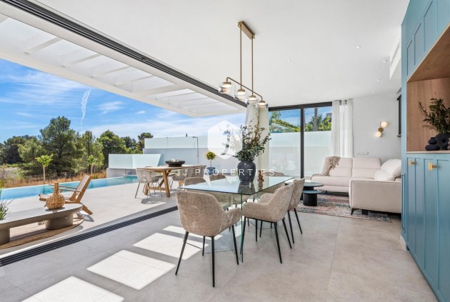 Obra nueva - Villa -
Polop - Urbanizaciones