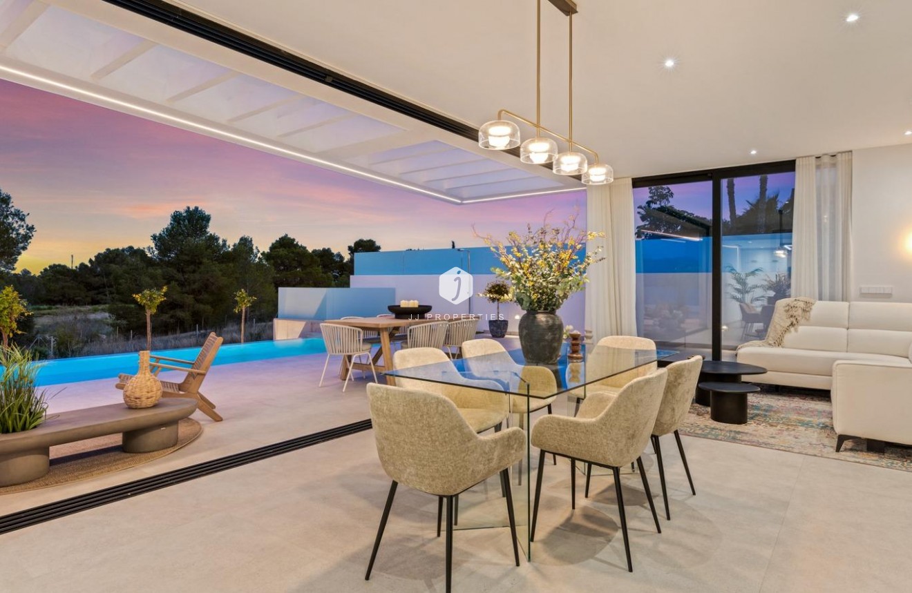 Obra nueva - Villa -
Polop - Urbanizaciones