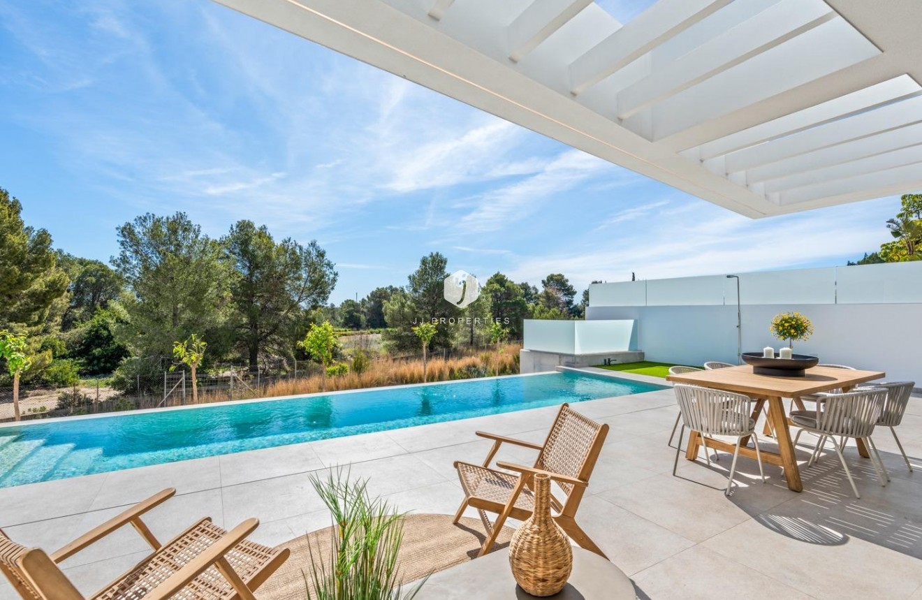 Obra nueva - Villa -
Polop - Urbanizaciones