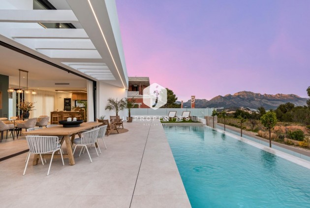 Obra nueva - Villa -
Polop - Urbanizaciones