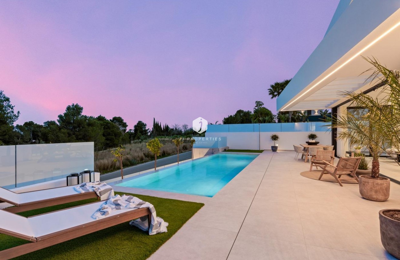 Obra nueva - Villa -
Polop - Urbanizaciones