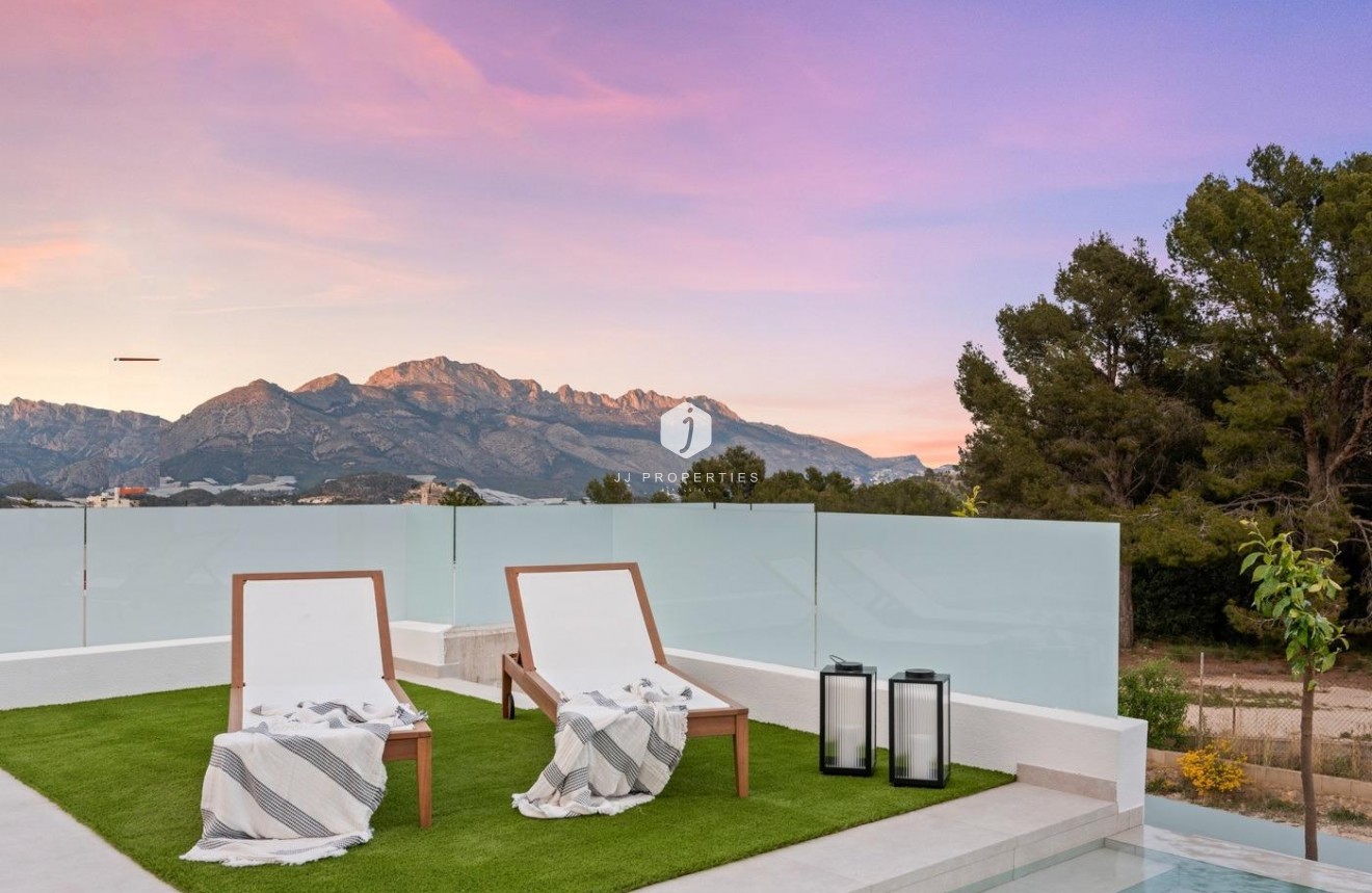 Obra nueva - Villa -
Polop - Urbanizaciones