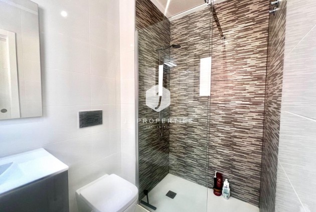 Segunda mano - Villa -
Torrevieja - Torretas