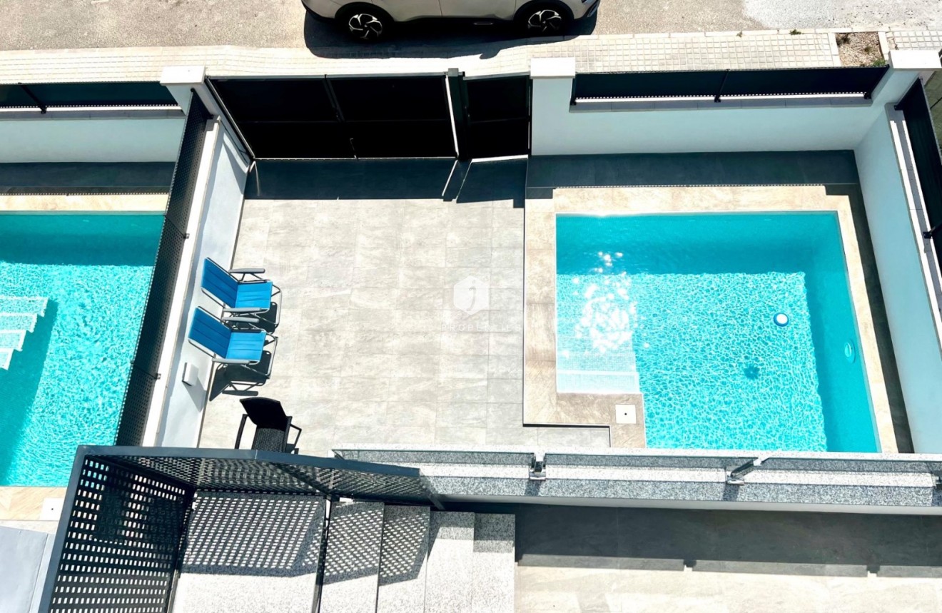 Segunda mano - Villa -
Torrevieja - Torretas