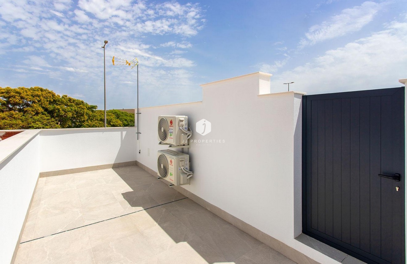 Obra nueva - Chalet -
Sucina