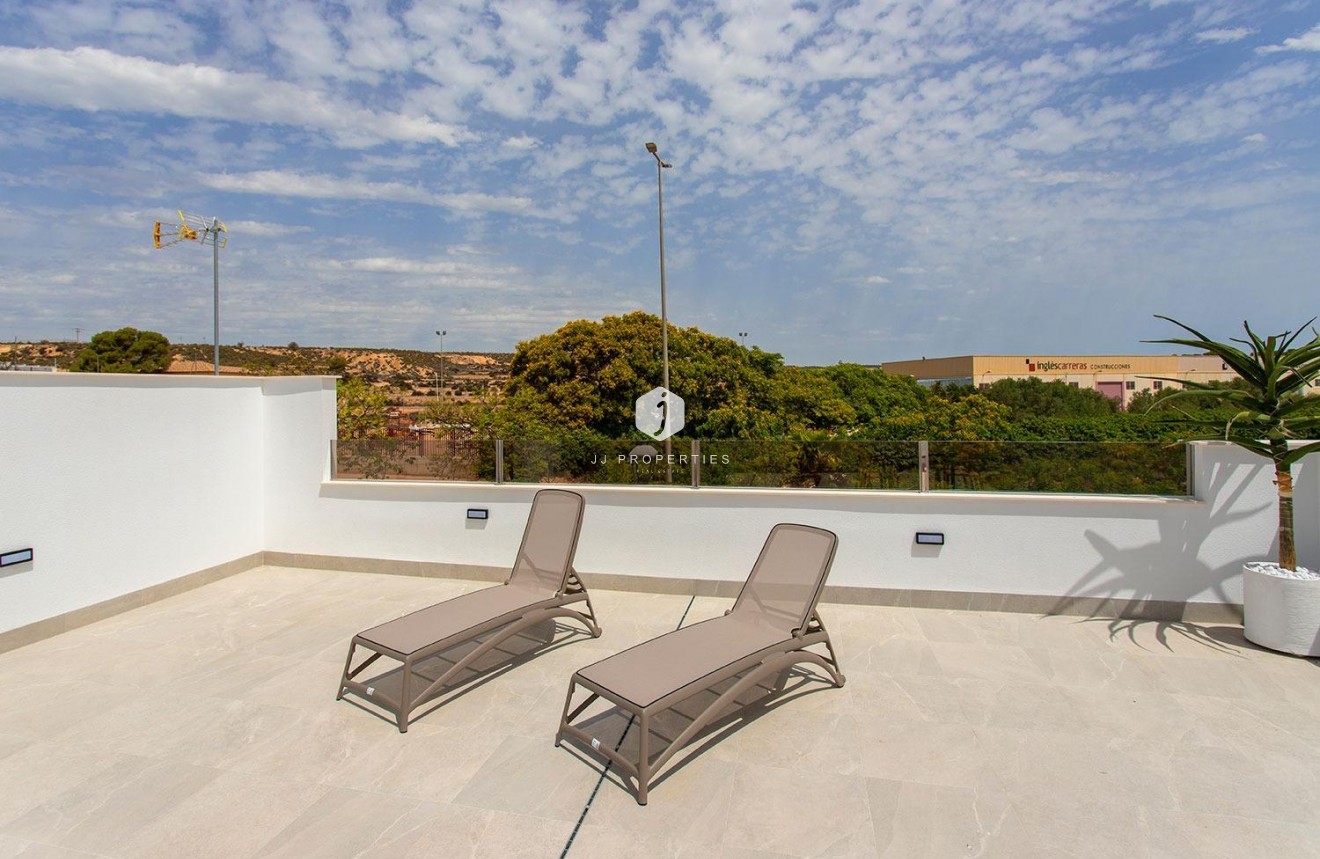 Obra nueva - Chalet -
Sucina