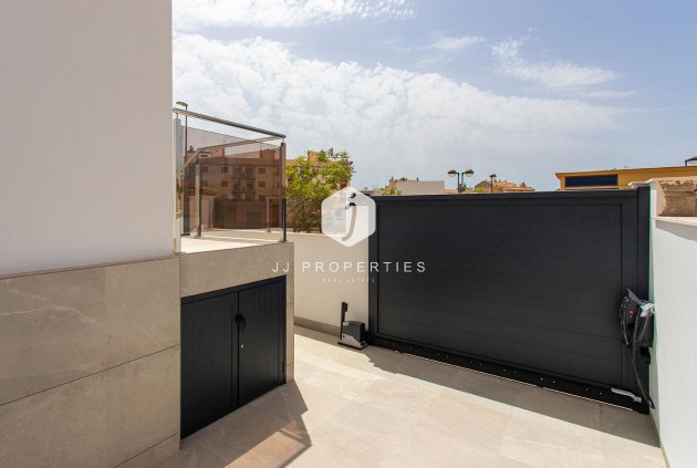 Obra nueva - Chalet -
Sucina