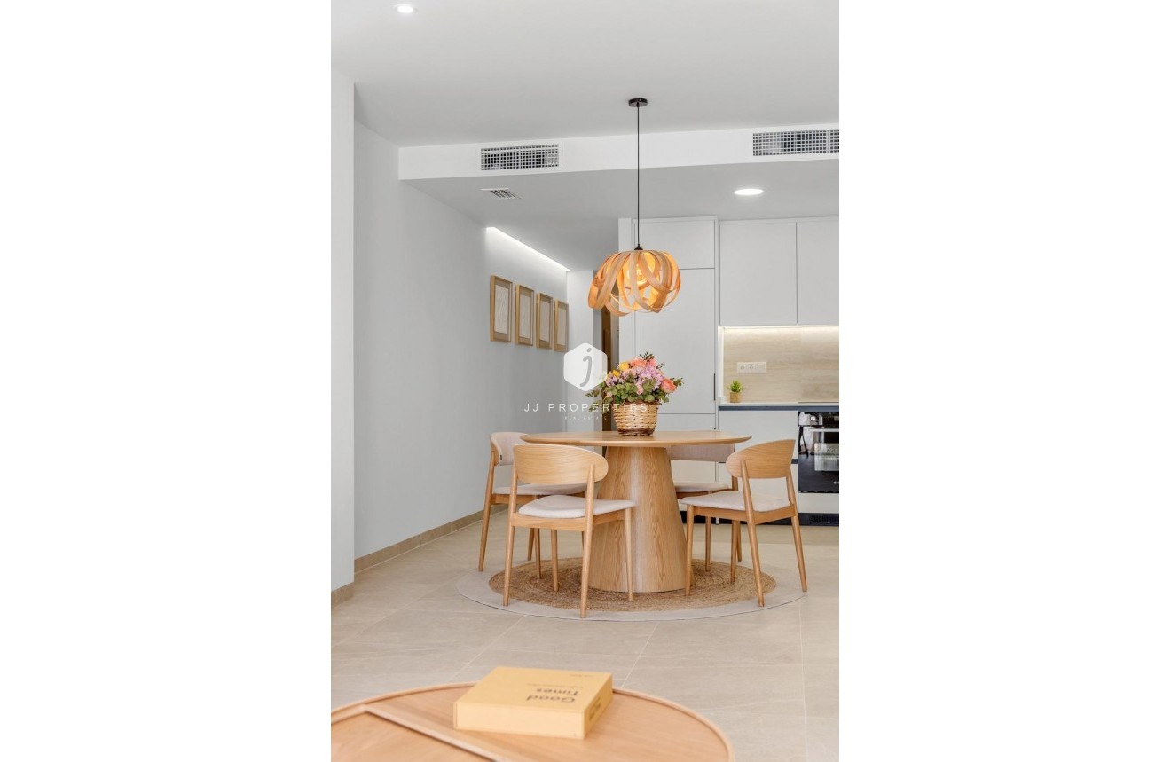 Obra nueva - Apartamento / piso -
Jacarilla - pueblo