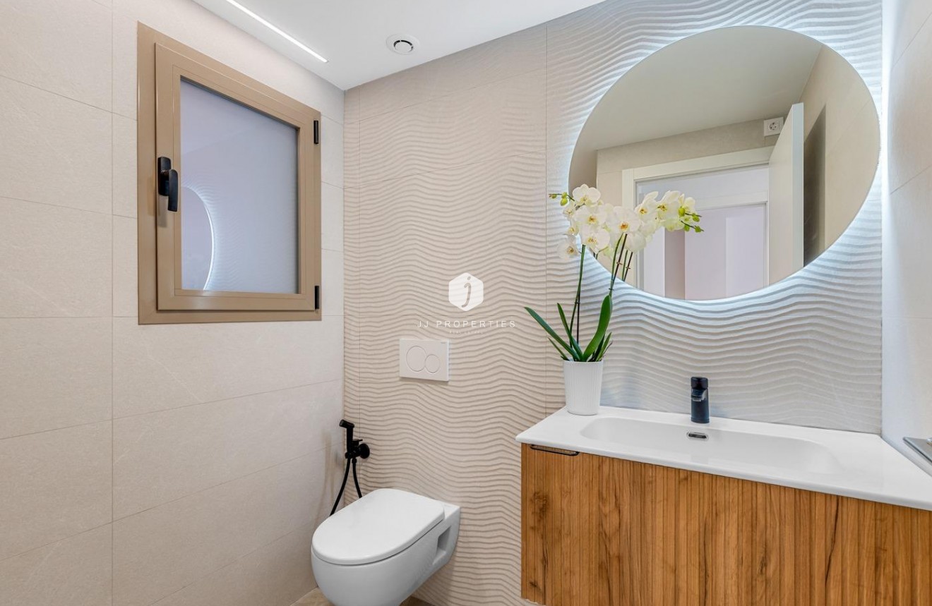 Obra nueva - Apartamento / piso -
Jacarilla - pueblo