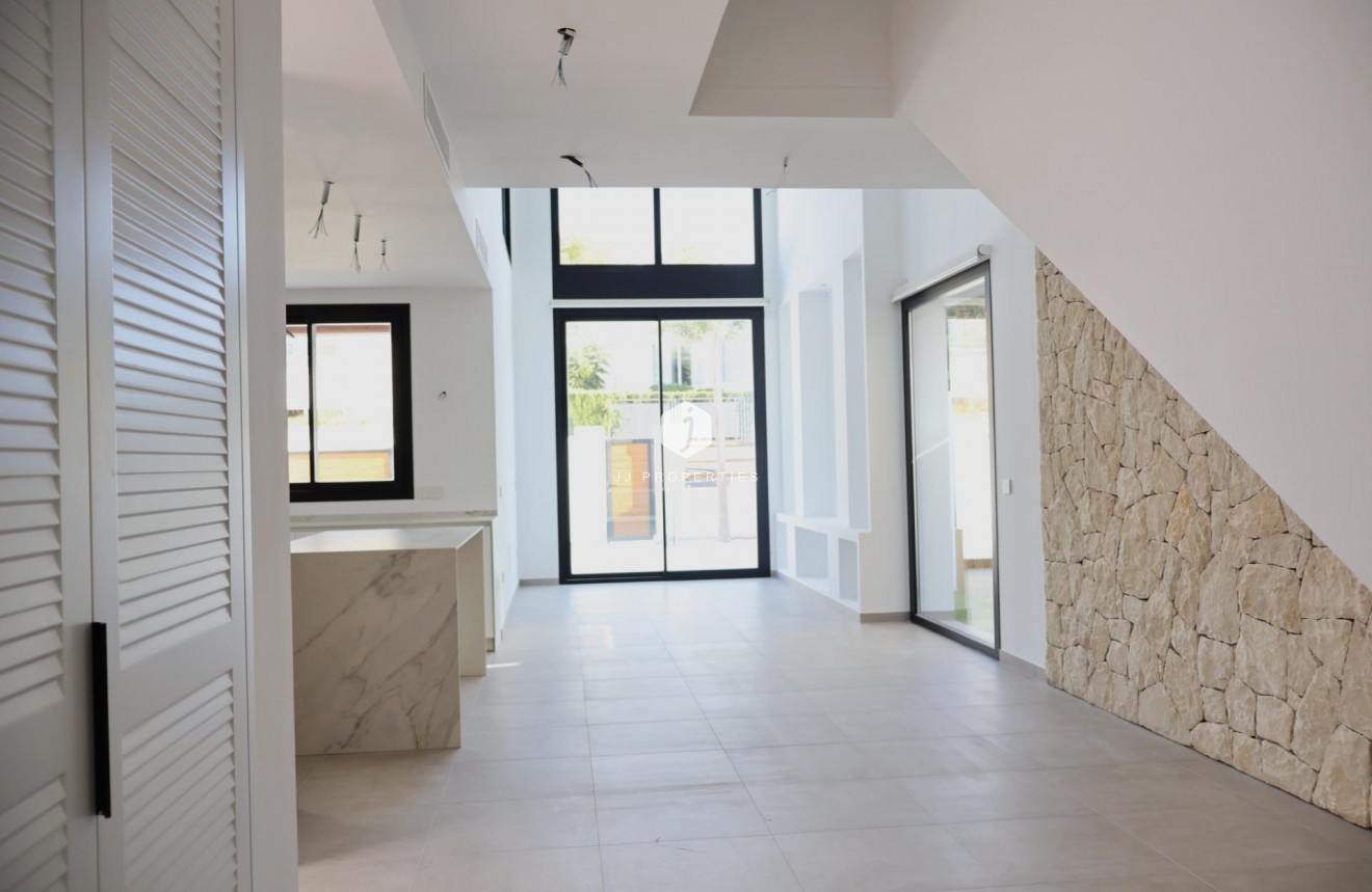 Obra nueva - Villa -
Alfas del Pí - El Albir