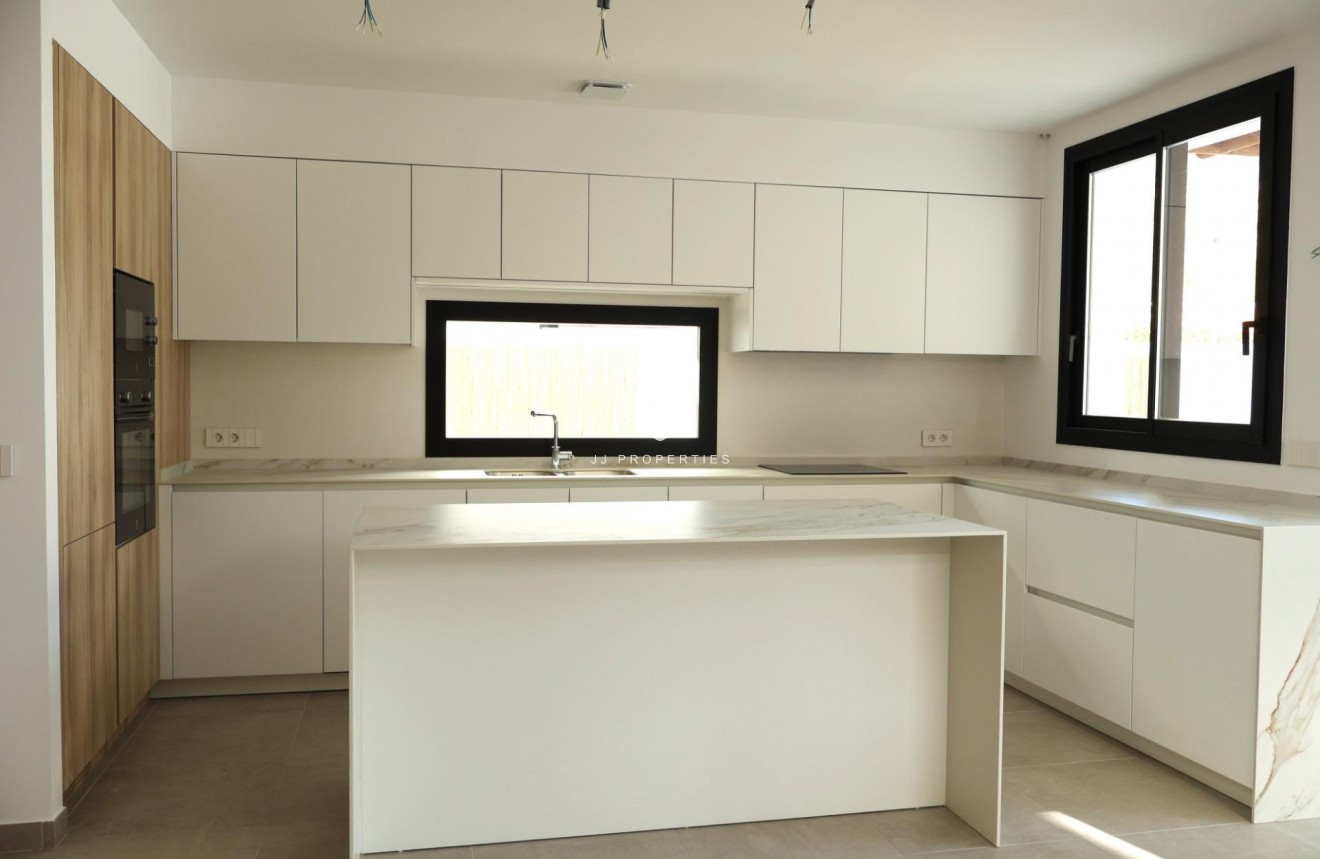 Obra nueva - Villa -
Alfas del Pí - El Albir