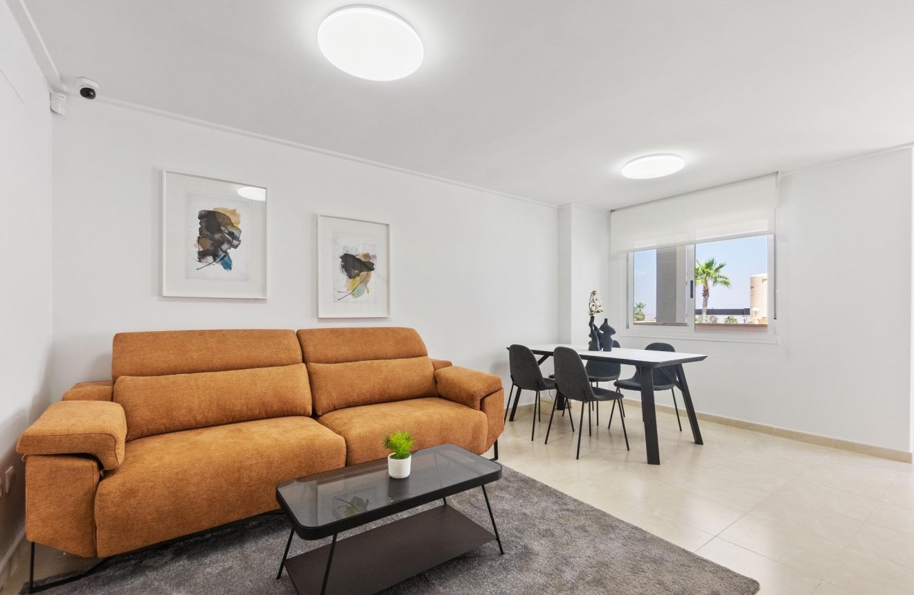 Nieuwbouw Woningen - Herenhuis -
Torrevieja - Los altos