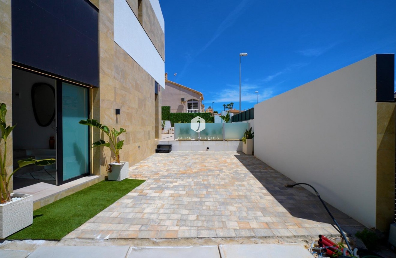 Nieuwbouw Woningen - Villa -
Orihuela Costa - Los Altos