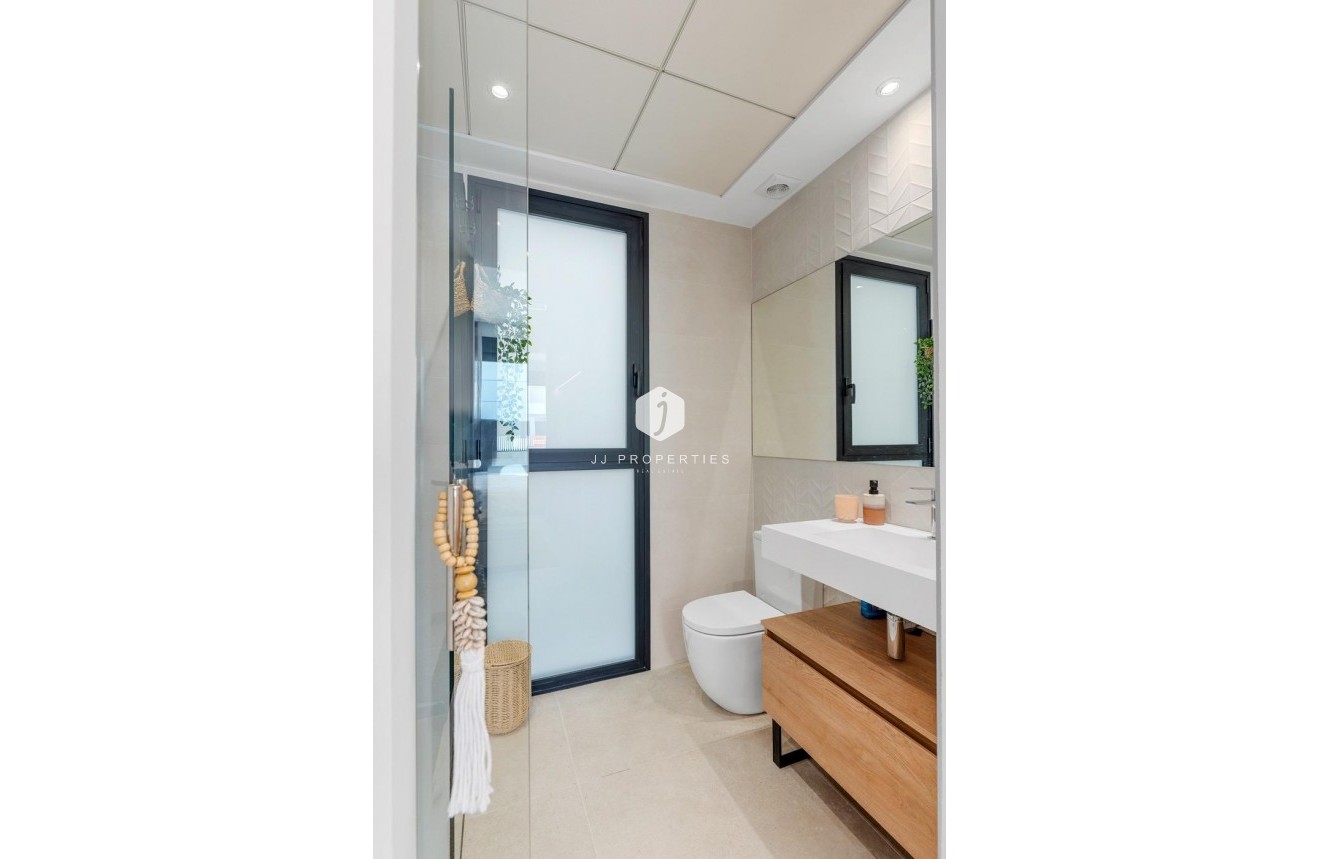 Obra nueva - Chalet -
Dolores - Sector 3