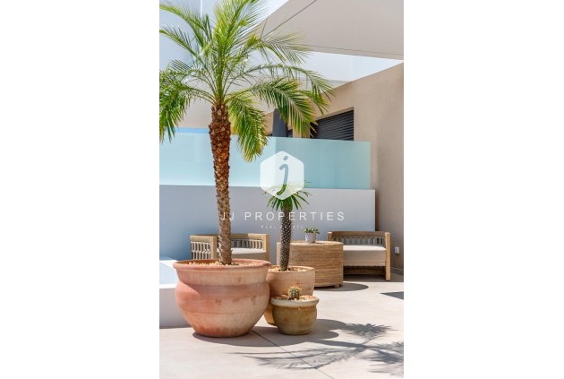 Obra nueva - Chalet -
Dolores - Sector 3