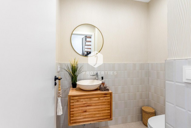 Obra nueva - Chalet -
Dolores - Sector 3