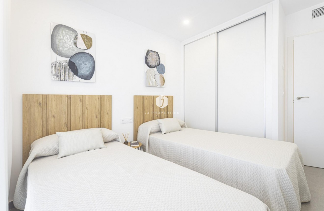 Obra nueva - Apartamento / piso -
La Manga del Mar Menor - La Manga