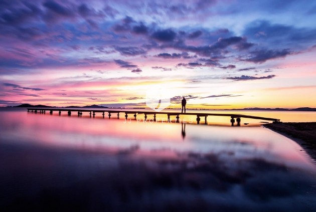 Obra nueva - Apartamento / piso -
La Manga del Mar Menor - La Manga