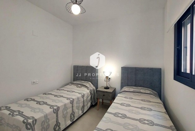 Obra nueva - Apartamento / piso -
San Miguel de Salinas - Pueblo