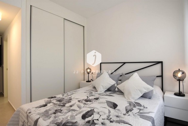 Obra nueva - Ático -
San Miguel de Salinas - Pueblo