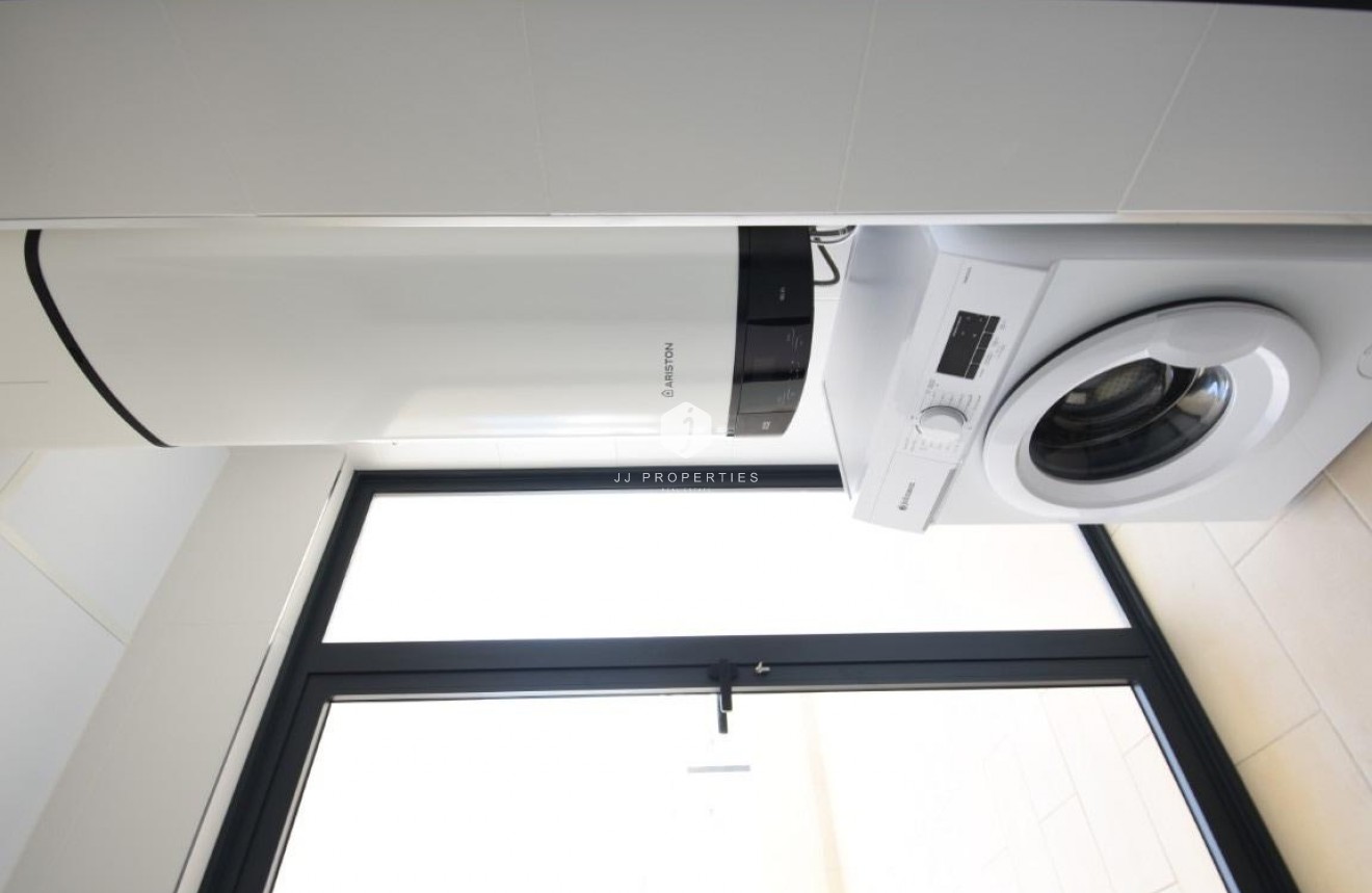 Obra nueva - Ático -
San Miguel de Salinas - Pueblo