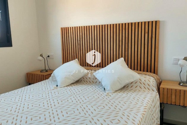 Obra nueva - Apartamento / piso -
San Miguel de Salinas - Pueblo